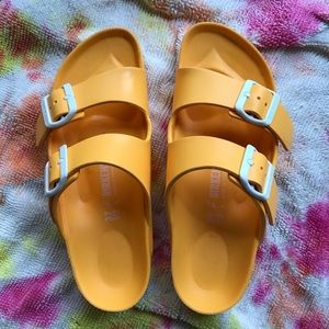 Birkenstock Arizona EVA in Orange